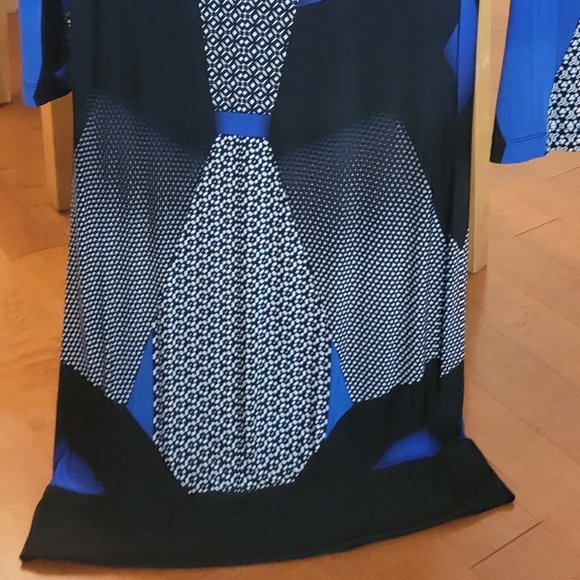 Print dress in electric blue - Picture 3 of 3